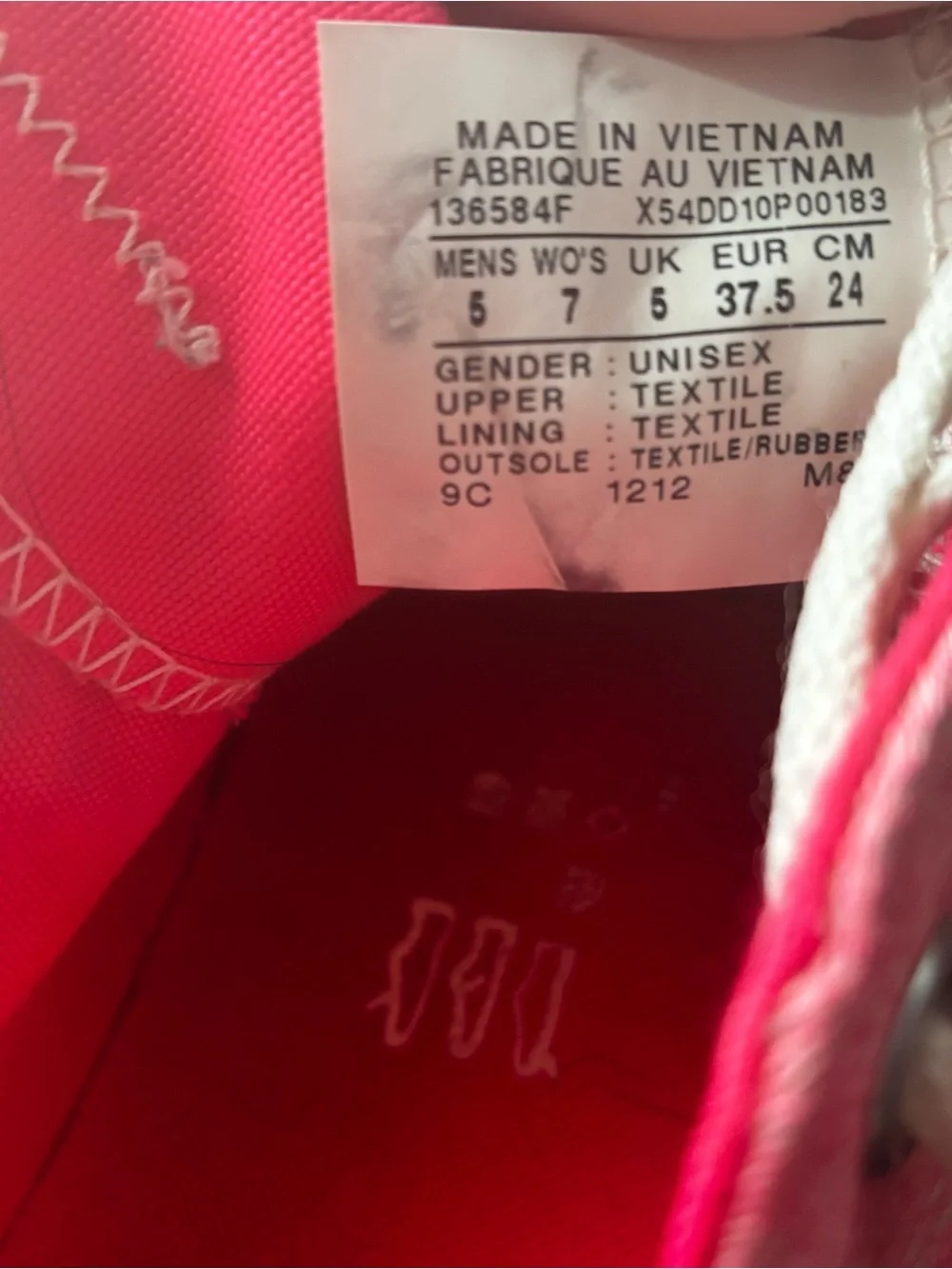 Converse Chuck Taylor All Star Dollcore Barbie Pink Canvas Low Top Sneakers M5W7